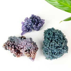 Vente en gros de pierres brutes d'agate de raisin, pierres précieuses naturelles, minéraux pour la décoration intérieure - Product Image 1