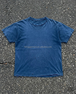 Camiseta Vintage 100% Algodón con Efecto Desgastado por el Sol para Hombre, Personalizada con Lavado Ácido, Estampado Serigrafiado y Cuello Redondo - Product Image 1