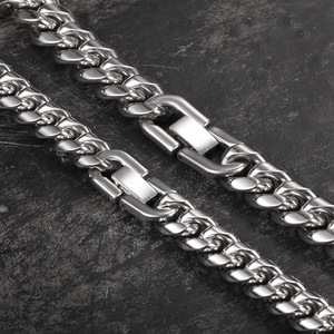 Stainless Steel Curb <b>Chain</b> Necklace, Polished Round Link, Tight Weave Cuban <b>Chain</b> for Men, Jewelry Accessory with Lobster Clasp - Product Image 6