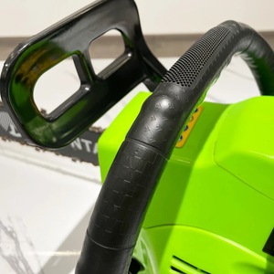 Motosierra <span class=keywords><strong>de</strong></span> gasolina <span class=keywords><strong>de</strong></span> 62CC, cortador <span class=keywords><strong>de</strong></span> madera DIY con barra <span class=keywords><strong>de</strong></span> 20 pulgadas, equipo <span class=keywords><strong>forestal</strong></span> para cortar árboles, motor <span class=keywords><strong>de</strong></span> arranque rápido OEM - Product Image 4