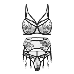 Ensemble de lingerie ultra-fin brodé floral, sexy, col en V, trois pièces, vente en gros - Product Image 6