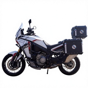 Bauletti Laterali e Bauletto Posteriore in Lega di Alluminio a Tre Scomparti per Moto Morini 1200X-CAPE con Barre Antiurto in Acciaio Inox - Per Viaggi e Fuoristrada - Product Image 1
