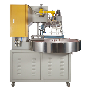 Machine de soudage et de découpe à haute fréquence à plateau tournant automatique de 8000 W pour emballage double blister en PVC PET GAG - Product Image 5