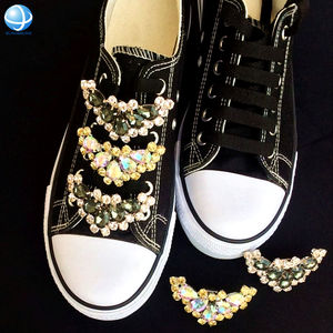 Adornos superiores <span class=keywords><strong>para</strong></span> <span class=keywords><strong>zapatos</strong></span>, Clips <span class=keywords><strong>para</strong></span> <span class=keywords><strong>zapatos</strong></span> con flores de cristal, hebilla de Metal desmontable <span class=keywords><strong>para</strong></span> mujer, sandalia, adorno de vampiro, joyería - Product Image 4