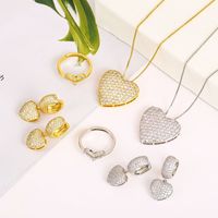 Nieuwste Ontwerp 18K Vergulde Liefde Hart Kunstmatige Sieraden Set Oorbellen Ring Ketting Sieraden Sets