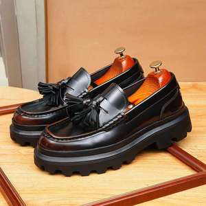 High-quality Designer Leather Shoes English-style Engraved <b>Block</b> Heel Pointed-toe Thick-soled Men's Designer Leather Shoes - Product Image 4