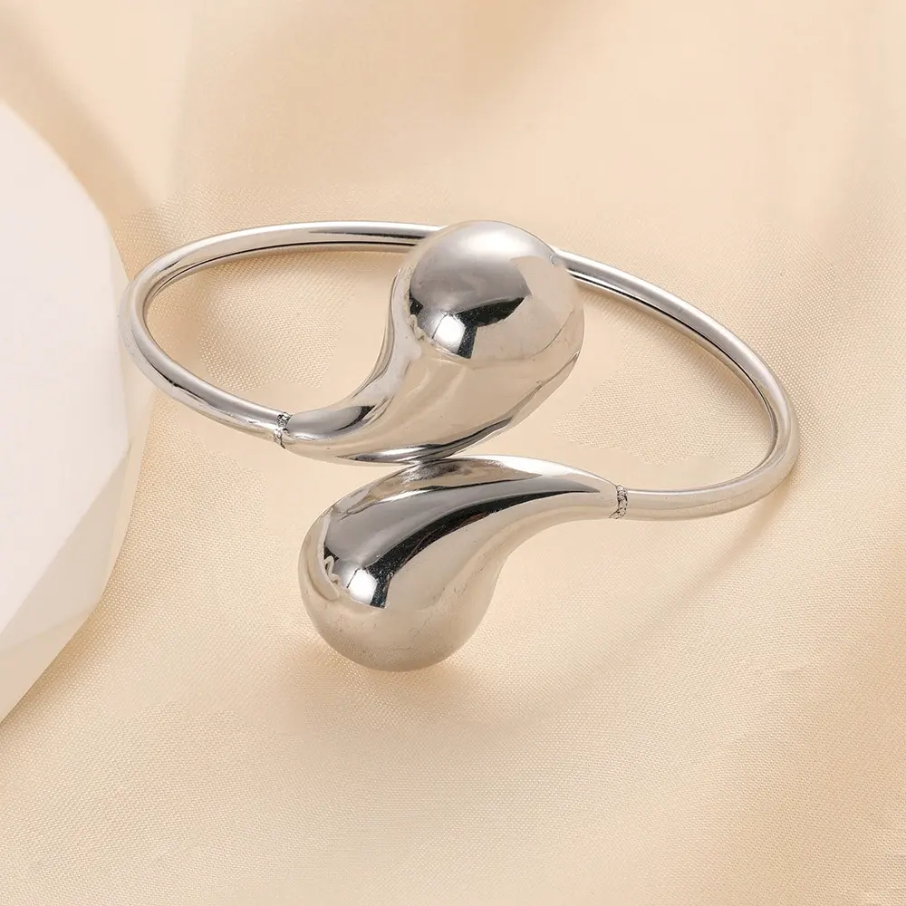 คัดท้าย