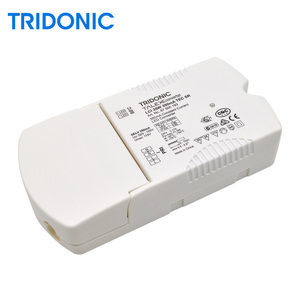 Tridonico LCI 35W 350mA 50-100V TEC SR LCI 35W 1050mA 35-70V TEC SR LCI 35W 1050MA 16.5-33.5V TEC C unità a corrente costante - Product Image 1
