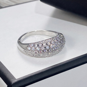Anello dal Design a Fascia Intera, Stile Elegante, Anello da Dito per Donne - Product Image 3