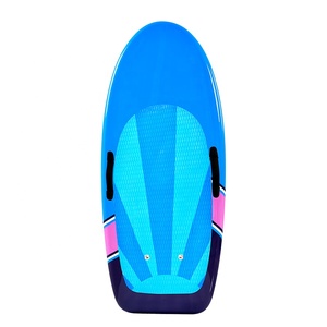 Location de planches de surf électriques motorisées 8 kW, 28 mph, pour sports nautiques en mer, lac et rivière. - Product Image 1