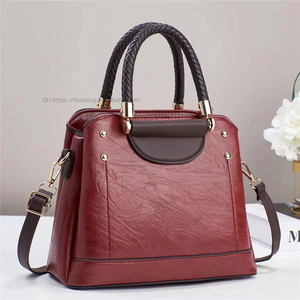 Hot Sale Pu Leather Girl Bags Ladies Bags Luxury Trendy Handbags and <b>Purses</b> for Women - Product Image 6