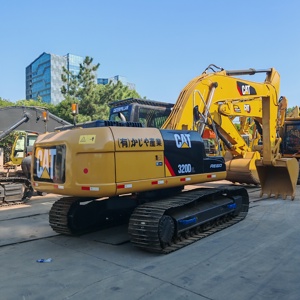 Excavatrice Caterpillar 320D2L de 12 tonnes, godet de terrassement sur chenilles, capacité 0,32 m³, équipement de construction d'occasion - Product Image 5
