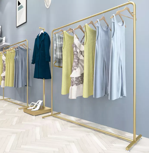 Vente en gros de vêtements boutique de luminaires boutique de vêtements présentoir à vêtements en or tringle à vêtements en métal porte-vêtements en or - Product Image 6