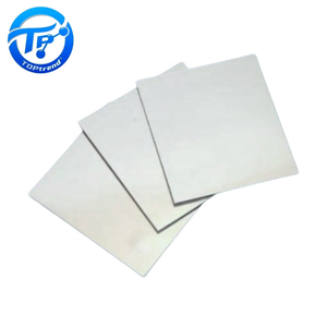 Plaques de miroir acrylique pliables légères à 3 panneaux, incassables, pour la découpe éducative Montessori et la cognition de la symétrie chez les enfants - Product Image 1