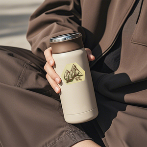 Miếng dán cao su PVC tùy chỉnh cho túi và ba lô với thiết kế và logo của riêng bạn - Product Image 6