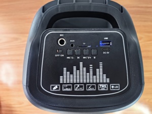 Altavoz inalámbrico KAKUSIGA de 16W con efecto de llama colorida, 1200mAh 3H Playtime, Woofer de 4 pulgadas para acampar en fiestas al aire libre - Product Image 5