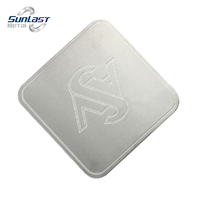Sous-verres ronds en aluminium en métal balayés par argent personnalisés pour des boissons avec votre propre logo