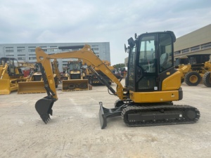Brand New 35U Mini Crawler Excavator 3.5 Ton Small Digger With Closed Cabin & Dozer Blade For Garden Construction - Product Image 3