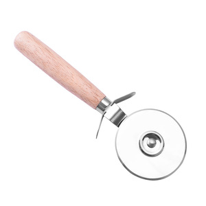 Pizza Cutter Rubberwood Handle 6 Cm Blade 17.6 Cm Length Roller Slicer For Pizza Cutting Tool - Product Image 2