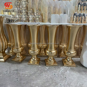 SMOOTH Q-0102 Soporte <span class=keywords><strong>de</strong></span> Fibra <span class=keywords><strong>de</strong></span> Vidrio <span class=keywords><strong>para</strong></span> Florero, Centro <span class=keywords><strong>de</strong></span> <span class=keywords><strong>Mesa</strong></span> Dorado <span class=keywords><strong>para</strong></span> Bodas, <span class=keywords><strong>Alquiler</strong></span> <span class=keywords><strong>para</strong></span> <span class=keywords><strong>Eventos</strong></span> - Product Image 3