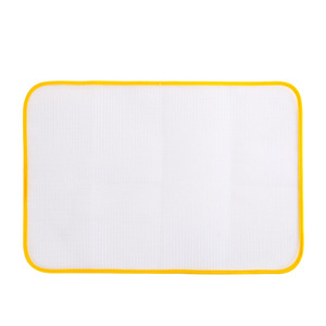 Alfombrilla de Planchado de Malla Aislante del Calor para el Hogar con Borde Amarillo 11g 13g 17g Color Aleatorio Origen Zhejiang - Product Image 1