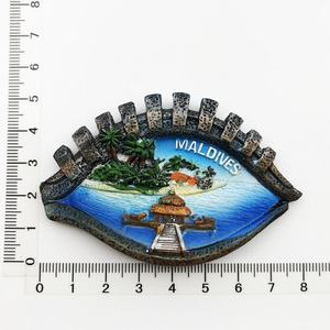 Aimant créatif des Maldives artisanat décoratif peint stéréo en résine écologique pour aimant de Noël pour réfrigérateur - Product Image 1