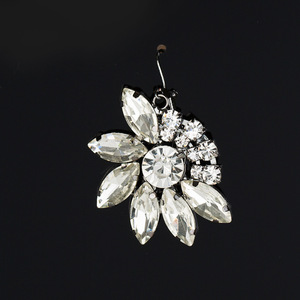 Pendientes de estilo coreano con forma de flor y cristal, pendientes sencillos y completos para mujer, accesorios para fotografía diaria en la calle <span class=keywords><strong>E224</strong></span> - Product Image 3