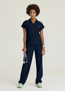 Tenues d'uniformes médicaux personnalisées pour femmes : Blouses et pantalons larges pour salons de beauté, spas, infirmières, médecins et hôpitaux - Product Image 5