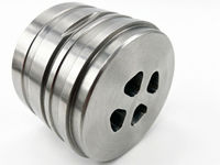 Moule d'extrusion en acier H13 de marque Huayi, modèle 31, pour profilés industriels/de construction/de portes et fenêtres, matrice multi-alvéoles, Guangdong