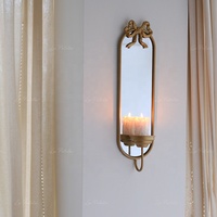 Miroir mural en fer forgé vintage La Petite Nostalgie Rétro pour la décoration d'entrée de maison, idéal pour le maquillage et la coiffure des femmes d'âge mûr