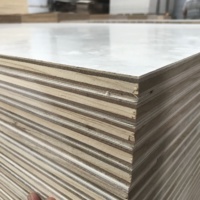 Pas cher 4x8ft Haute Brillant Bloc Conseil 18mm Mélamine Face Blockboard pour Meubles