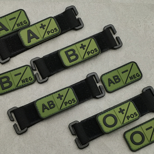 Écusson en caoutchouc 3D de type sanguin positif et négatif (A, B, O, AB) de couleur vert olive, à coller sur sac, uniforme, veste, appliqué, tissu tactique - Product Image 4