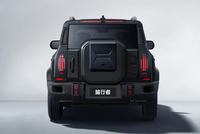 Je tour Traveler 2.0t SUV d'occasion 2024, état neuf, automatique, transmission intégrale, conduite à gauche, pneus R19, émission Euro VI, intérieur cuir foncé