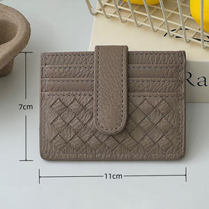 Usine personnalisé en gros <span class=keywords><strong>pas</strong></span> <span class=keywords><strong>cher</strong></span> prix PU cuir porte-cartes personnalisé couleur motif porte-carte pour adulte - Product Image 3