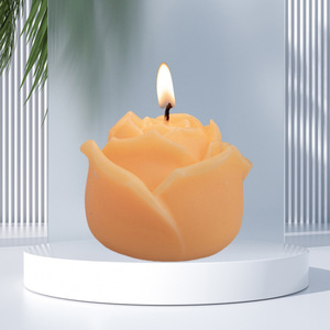 Bougie parfumée artisanale biodégradable en forme de fleur, créative et romantique, best-seller, pour les fêtes, Noël, mariage, maison - Product Image 3