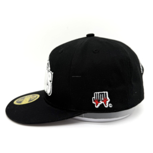 <span class=keywords><strong>Casquette</strong></span> de baseball structurée noire à 5 panneaux avec broderie 3D multicouche en relief personnalisée et visière plate - Product Image 4