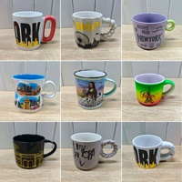 Vente en gros de tasses à sublimation en céramique de 11 oz, souvenirs touristiques, logo personnalisé, tasses à café en porcelaine blanche vierges pour boutique de cadeaux