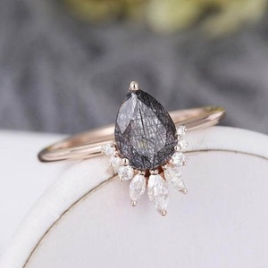 Anillo de Plata de Ley 925 con Gema de Corte Pera, Anillo de Compromiso de Oro Rosa de 14K con Cuarzo Rutilado Negro - Product Image 3