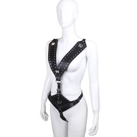 Meilleur prix pour cage de chasteté en cuir, harnais BDSM, vêtements de bondage pour esclave, jouet sexuel pour adultes, vêtements de bondage pour lesbiennes