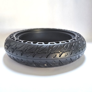 <span class=keywords><strong>Pneu</strong></span> solide en nid d'abeille souple de 8.5 pouces hautement recommandé pour <span class=keywords><strong>pneu</strong></span> de Scooter électrique noir Durable <span class=keywords><strong>Xiaomi</strong></span> M365/1S/<span class=keywords><strong>Essential</strong></span>/PRO - Product Image 3