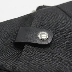 Sac de poitrine antivol pour homme, idéal pour les voyages d'affaires, avec sangle de sécurité et compartiment numérique - Product Image 4