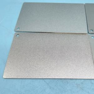 <span class=keywords><strong>Pierre</strong></span> à aiguiser diamantée double face 220 #   Grains, taille carte <span class=keywords><strong>de</strong></span> crédit, 1 mm avec trou <span class=keywords><strong>de</strong></span> 3 mm pour le travail des métaux et l'<span class=keywords><strong>entretien</strong></span> des outils - Product Image 3