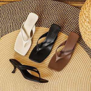 Sandales plates à bout carré pour femmes, talon kitten, tongs d'été pour la plage - Product Image 2