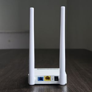 ONT XPON รุ่น ZC-501W ยอดนิยม 1 พอร์ต 2.4G WiFi ONU อินเทอร์เฟซ 1GE  HGU ที่เชื่อถือได้  ตัวเชื่อมต่อไฟเบอร์ออปติก FTTH SC UPC - Product Image 3