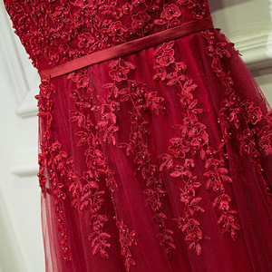 Red A-Line Evening Gown With Floral Embroidery Sweetheart Neckline Natural Waist Long Dress For Wedding Engagement - Product Image 4