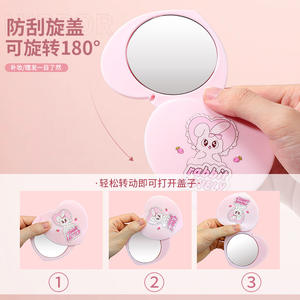 แอลเอ็มท็อป มินิกระจกแต่งหน้ารูปหัวใจพร้อมหวีหมุนได้ 180 องศากระจกเดินทางแบบพกพาสำหรับผู้หญิงและเด็กผู้หญิง - Product Image 1