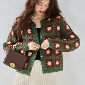 Vente en gros de chandails à manches longues assortis de couleurs Vintage paresseux en <span class=keywords><strong>maille</strong></span> patchwork tricotés au crochet <span class=keywords><strong>Cardigan</strong></span> pour femmes - Product Image 1
