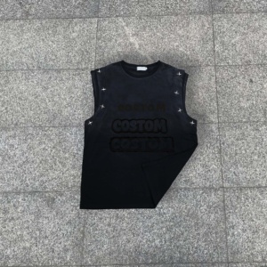 เสื้อกล้ามวินเทจทรงหลวม คอวี แบบย้อมสีเอซิด สไตล์สตรีทพิมพ์ลายตัวอักษรสำหรับผู้ชาย - Product Image 3