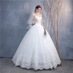 <span class=keywords><strong>Robe</strong></span> <span class=keywords><strong>de</strong></span> <span class=keywords><strong>mariée</strong></span> <span class=keywords><strong>de</strong></span> luxe à col rond avec volants et traîne chapelle, coupe princesse, 100 % polyester, en dentelle blanche pour femme – Prix usine, <span class=keywords><strong>moins</strong></span> <span class=keywords><strong>cher</strong></span> - Product Image 2