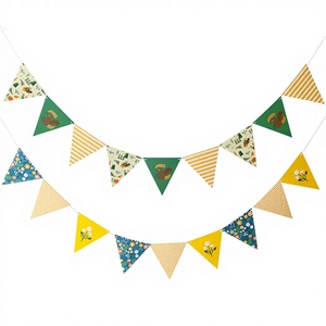 Guirnalda <span class=keywords><strong>de</strong></span> Banderines Triangulares con Diseño <span class=keywords><strong>de</strong></span> Flamencos, Decoración para Fiestas Hawaianas, Luau, Playa, Vacaciones <span class=keywords><strong>de</strong></span> Verano - Product Image 2
